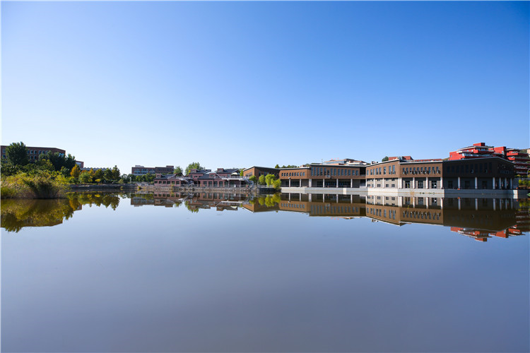 水上图书馆 览尽知识与美景